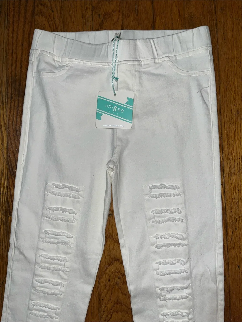 NWT Umgee High Waist White Distressed Jeggings with Front Panel Detailing Medium